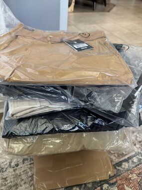 Lot of 8 Men’s Size 42 Cargo Shorts NWT Rugged Trail NY & Blu Rock NY